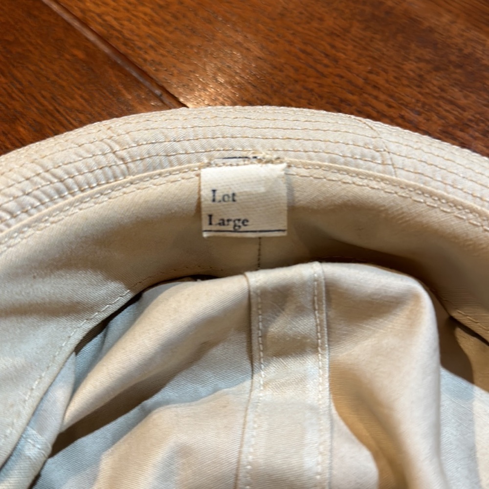 Fun vintage hat - Picture 3 of 4